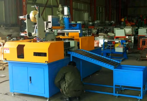 Machine de tréfilage humide avec machine de fabrication d'isolation de recuit